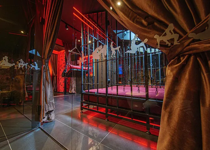 Jacuzzi Apartamentai Red Penthouse Appartamento