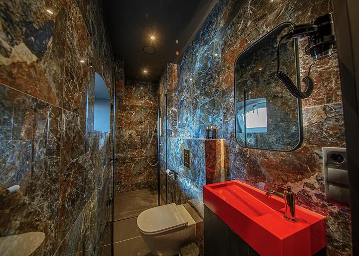 Appartamento Jacuzzi Apartamentai Red Penthouse